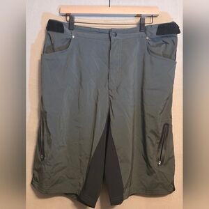 Men's Zoic Ether Grey Black Mountain Biking Adventure Shorts. Size 3XL